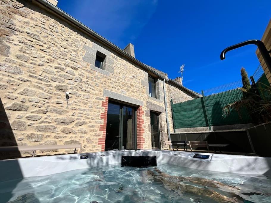 Douceur De Vivre En Bord De Mer - Jacuzzi Et Cheminee Saint-Coulomb Exterior foto